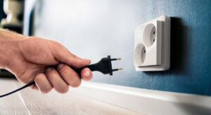 El invento por menos de 15 euros con el que puedes multiplicar tus enchufes en casa sin obras ni electricistas