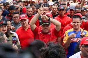 «El mundo sabe que el presidente fue secuestrado», Diosdado Cabello en marcha de apoyo a Maduro