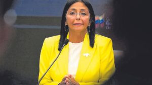 El pacto entre Delcy Rodríguez y Donald Trump para mantener el Gobierno bolivariano sin Maduro | elperiodico.com