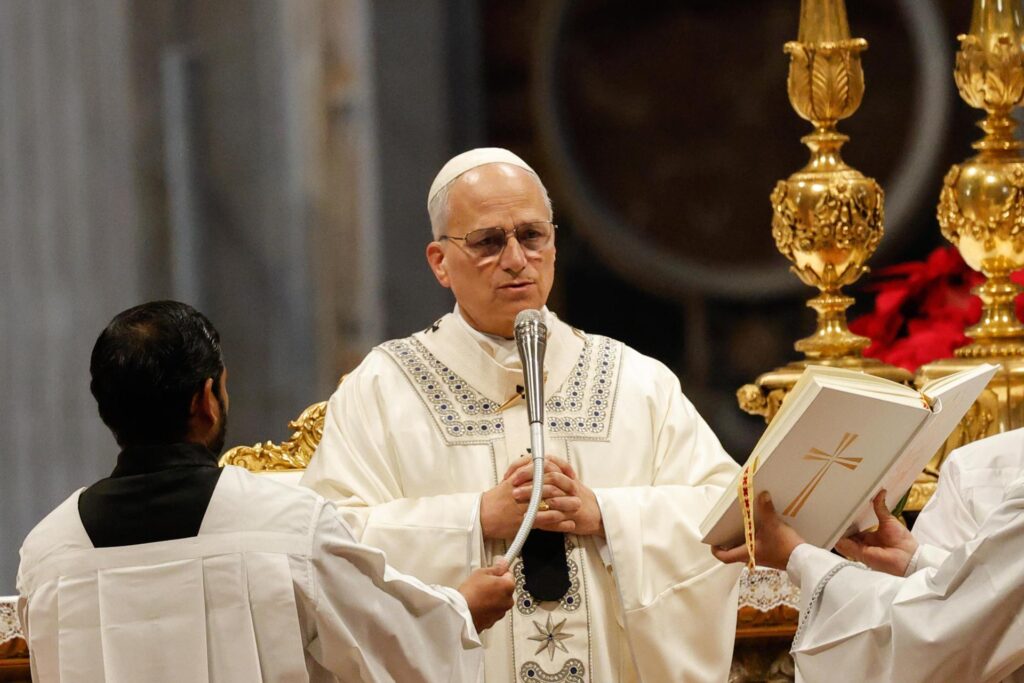 El papa León XIV advirtió que la política no puede servir si excluye a los débiles
