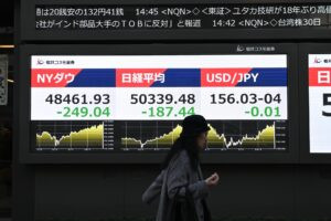 El principal índice de la bolsa de Tokio marca máximo histórico tras la captura de Maduro
