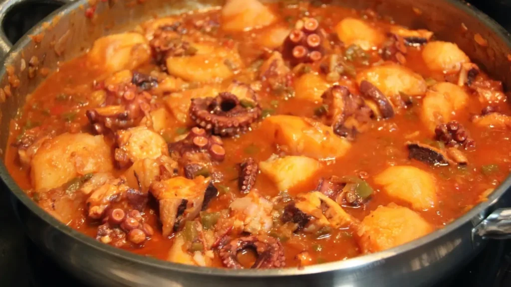 El pueblo de Galicia que merece una visita por su receta de uno de los platos más típicos de Galicia
