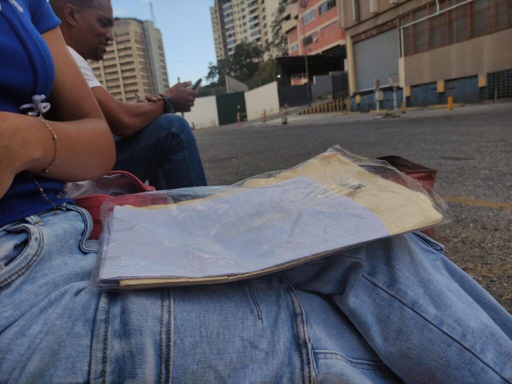 El silencio es la mayor tortura de quienes esperan liberaciones en Zona 7 de Boleíta