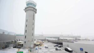 El temporal en EE.UU. provoca peor día de cancelaciones de vuelos desde la pandemia – AlbertoNews