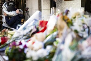 Elemento pirotécnico y escalera estrecha, principales pistas de tragedia en Suiza – AlbertoNews