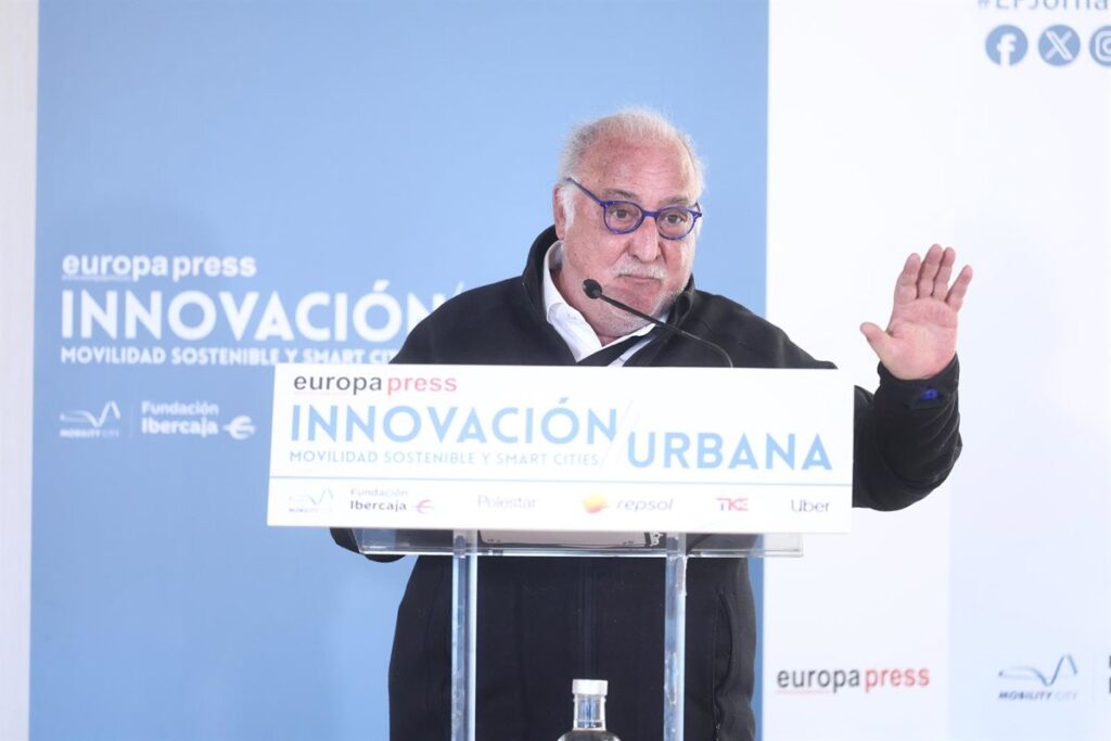 "En estos momentos si tú paras por una avería o un incidente y no colocas la V-16, te van a denunciar"