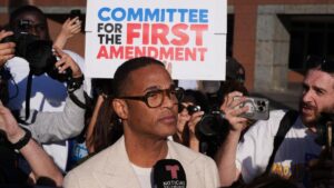 En libertad el periodista Don Lemon, detenido por cubrir protestas contra ICE en Minnesota: «No me callarán» | elperiodico.com