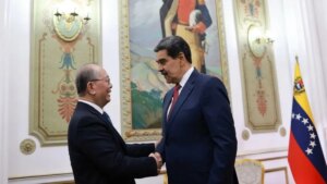 En medio del conflicto con EEUU, un enviado especial de China se reunió con Nicolás Maduro
