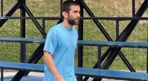 Esposa del gendarme argentino espera su liberación en Venezuela