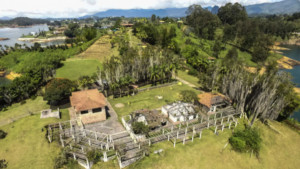 Este es el millonario precio por el que se subastó la emblemática finca ‘La Manuela’ en Guatapé, antes propiedad de Pablo Escobar