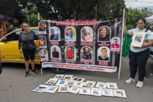 Familiares de colombianos detenidos en Venezuela vuelven a protestar en la frontera