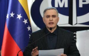 Fiscal Saab desmiente lentitud en proceso de excarcelaciones