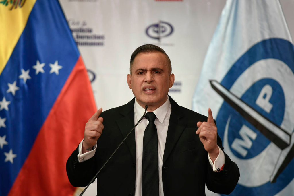 Fiscal anuncia investigación por muertes tras ataque de EEUU