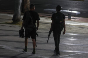 Fuerte tiroteo en alrededores de Miraflores