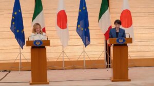 Giorgia Meloni y Sanae Takaichi sellaron una alianza estratégica en Tokio, en una reunión llena de grandes detalles