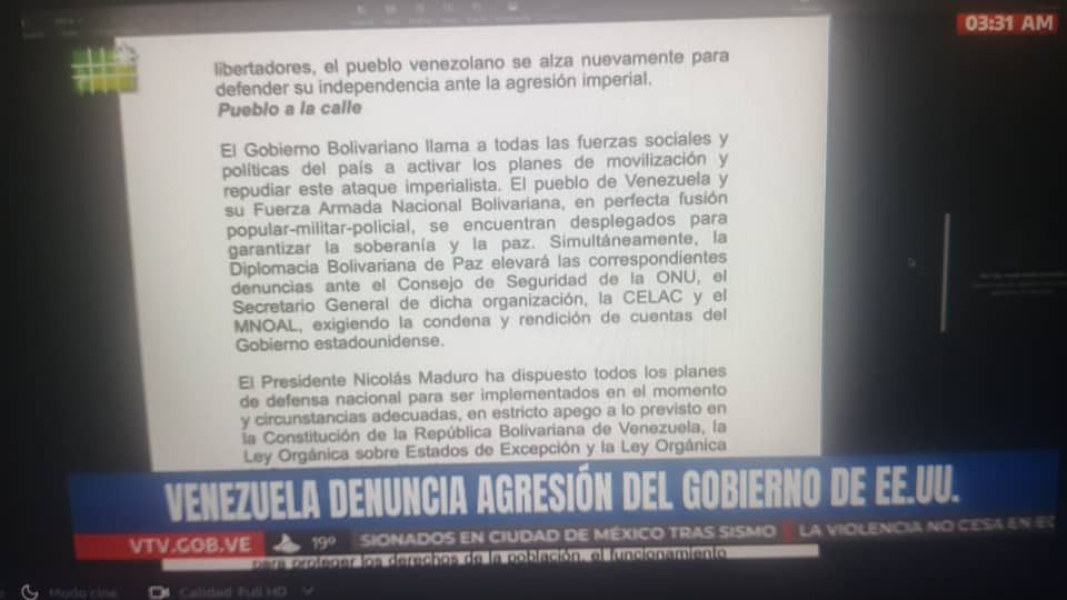 Gobierno de Maduro rechaza ataques aéreos y llama a sus seguidores a salir a la calle