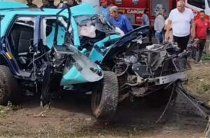 Grandeliga Carlos Hernández sufre aparatoso accidente de tránsito en Bolívar