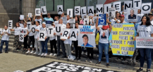 «Ha llegado la hora de liberar a los presos políticos»