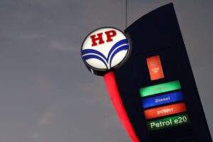 Hindustan busca crudo venezolano para impulsar el procesamiento en su refinería de India