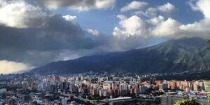 Inameh pronostica nubosidad parcial y lluvias aisladas este martes