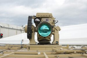Israel estrenó su sistema láser «Iron Beam» para interceptar cohetes y drones