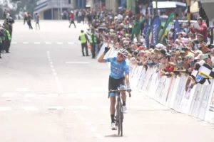 Jesús Goyo ganó Circuito Metropolitano; Jorge Abreu nuevo líder de la Vuelta al Táchira