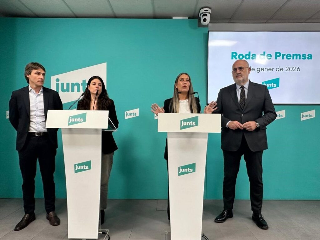 Junts avanza su no "a todo lo que sea menos" que un concierto y pide a Junqueras defenderlo