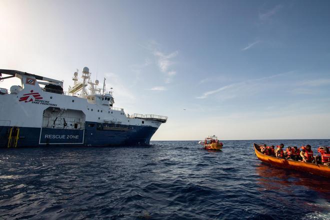 La Guardia Costera italiana admite haber perdido el rastro de unas 380 personas en el mar