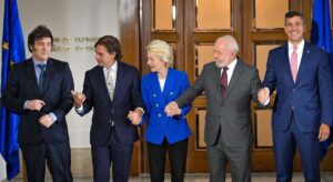 La UE y Mercosur firman este sábado un histórico acuerdo que aún no convence a todos