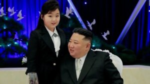 La hija de Kim Jong-Un visitó el mausoleo familiar y reavivó las versiones sobre su posible sucesión en Corea del Norte