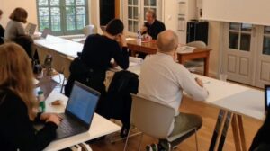 La prestigiosa universidad francesa a la que asisten los espías para formarse