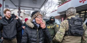 La revuelta de los silbatos contra el ICE en Mineápolis