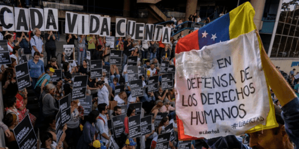 La transición democrática debe ser pacífica y garante de la justicia