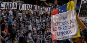 La transición democrática debe ser pacífica y garante de la justicia