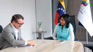 Lacava fue designado por Delcy Rodríguez como representante de gobernadores