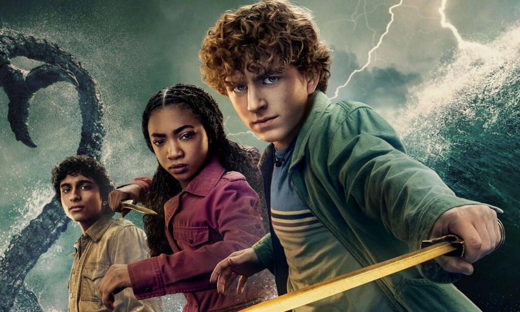Las estrellas de 'Percy Jackson' explican la relación de Percy y ESE nuevo personaje: "Es un líder increíble"