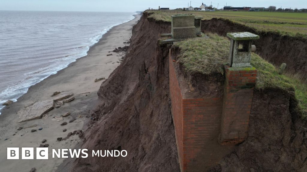 Las imágenes del búnker antinuclear que está a punto de caer al mar por la erosión costera