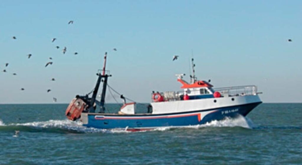 Los pescadores cierran las lonjas este lunes para protestar en Madrid