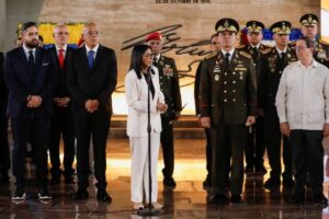 Los tecnócratas chavistas del entorno de Delcy Rodríguez en la Venezuela pos Maduro