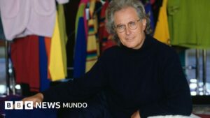 Luciano Benetton, el pionero de la moda que convirtió la publicidad en provocación y el color en un imperio que se está desvaneciendo