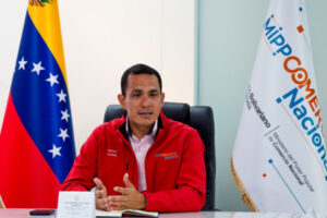 Luis Antonio Villegas será el titular: Fusionan Ministerios de Industria y Comercio Nacional
