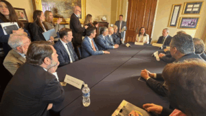 María y los senadores