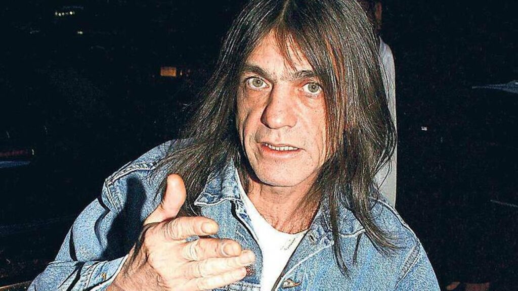 Malcolm Young: 73 años del nacimiento del motor rítmico de AC/DC