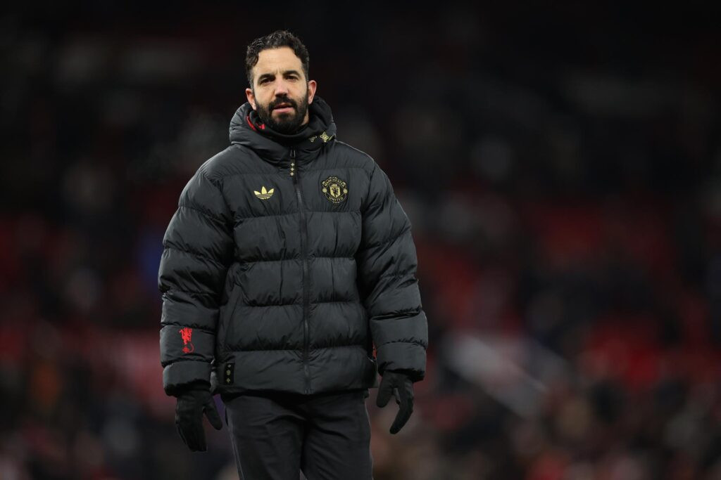 Manchester United despidió a su entrenador portugués Rúben Amorim