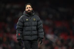 Manchester United despidió a su entrenador portugués Rúben Amorim