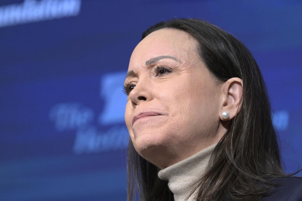María Corina Machado aplaudió valentía de estudiantes de la UCV que encararon a Delcy Rodríguez