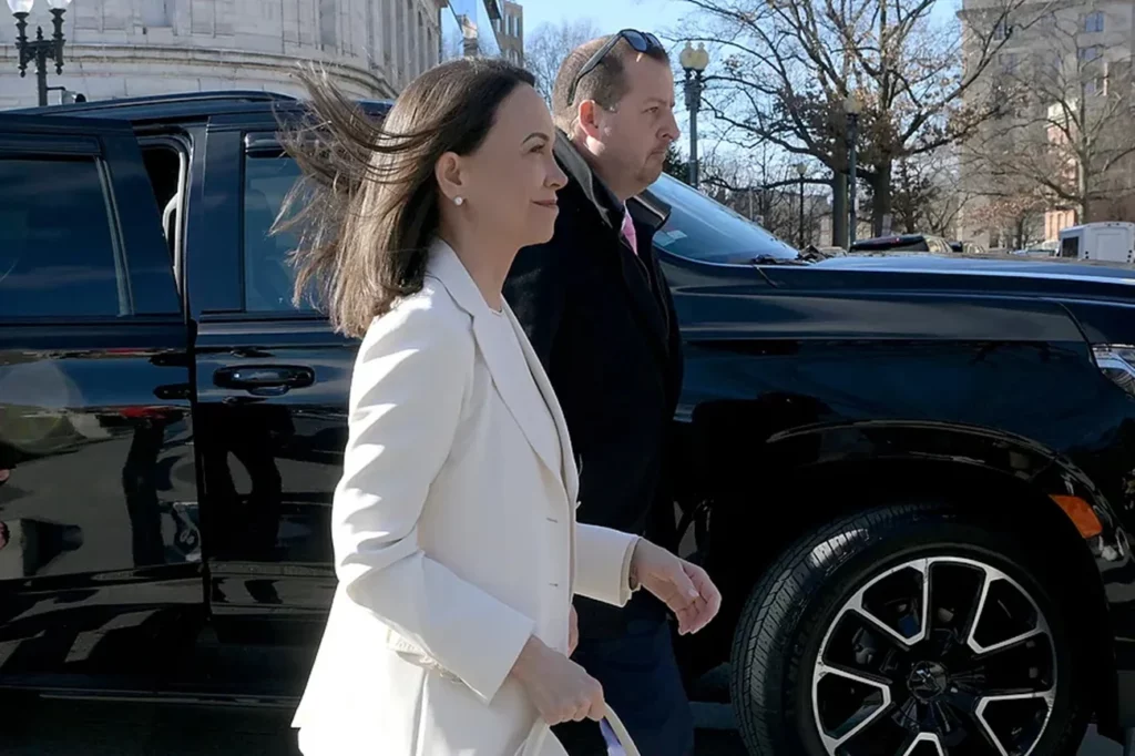 María Corina Machado confirma que entregó su medalla del Premio Nobel de Paz a Donald Trump
