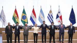 Mercosur y la Unión Europea ponen la mirada en Asia tras su acuerdo de libre comercio | elperiodico.com