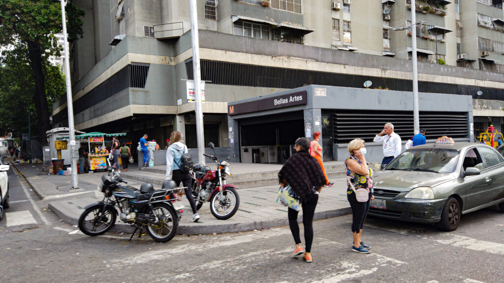 Metro de Caracas restableció sus servicios tras la captura de Nicolás Maduro