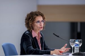 Montero pregunta si PP «alguna vez ha tenido interés en dar más dinero a sanidad y educación pública»: «Sospecho que no» | europapress.es